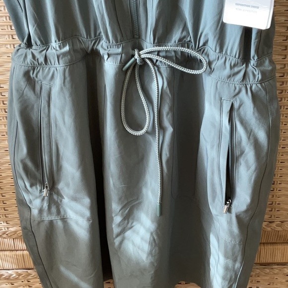 Athleta Expedition Dress NWT 🤍🤍 - Picture 9 of 13